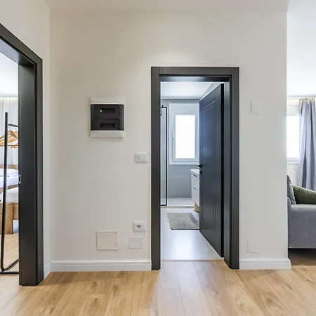 Altura By Appartement Tirana