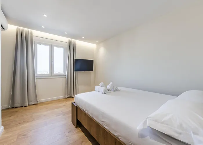 Apartment Altura By Tirana